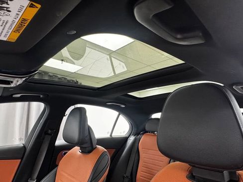 Used 2023 Mercedes-Benz C 43 AMG C 43 AMG image 25