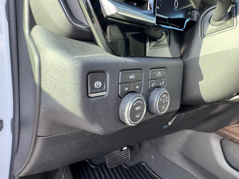 New 2026 Chevrolet Silverado 1500 RST w/ Convenience Package II AWD/4WD image 10