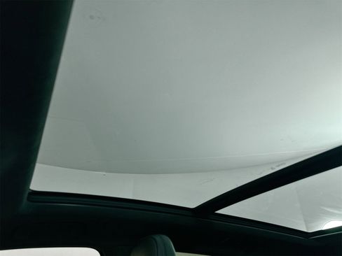 Certified 2023 Porsche Cayenne Turbo S image 35