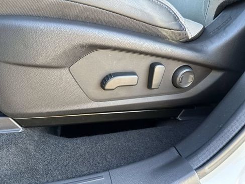 Used 2026 Subaru Forester Premium AWD/4WD image 18