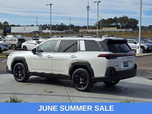 Used 2026 Subaru Outback Limited w/ Premium/Limited Package 2 AWD/4WD image 4