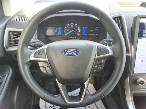 Used 2024 Ford Edge SEL w/ Convenience Package AWD/4WD image 11