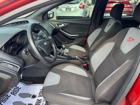 Used 2018 Ford Focus ST image 24