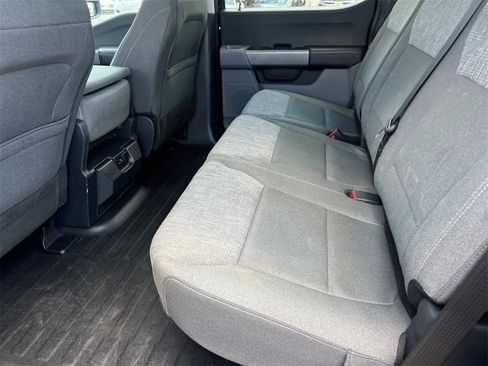 Used 2022 Ford F150 XLT w/ XTR Package image 11