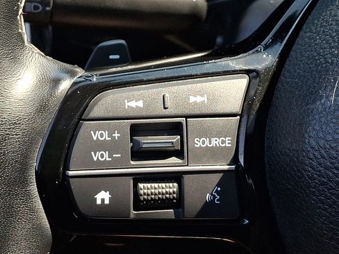 Used 2025 Honda Civic Sport image 21