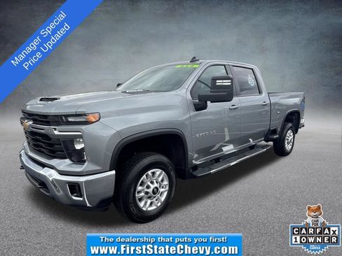 Used 2025 Chevrolet Silverado 2500 LT w/ Convenience Package AWD/4WD image 1
