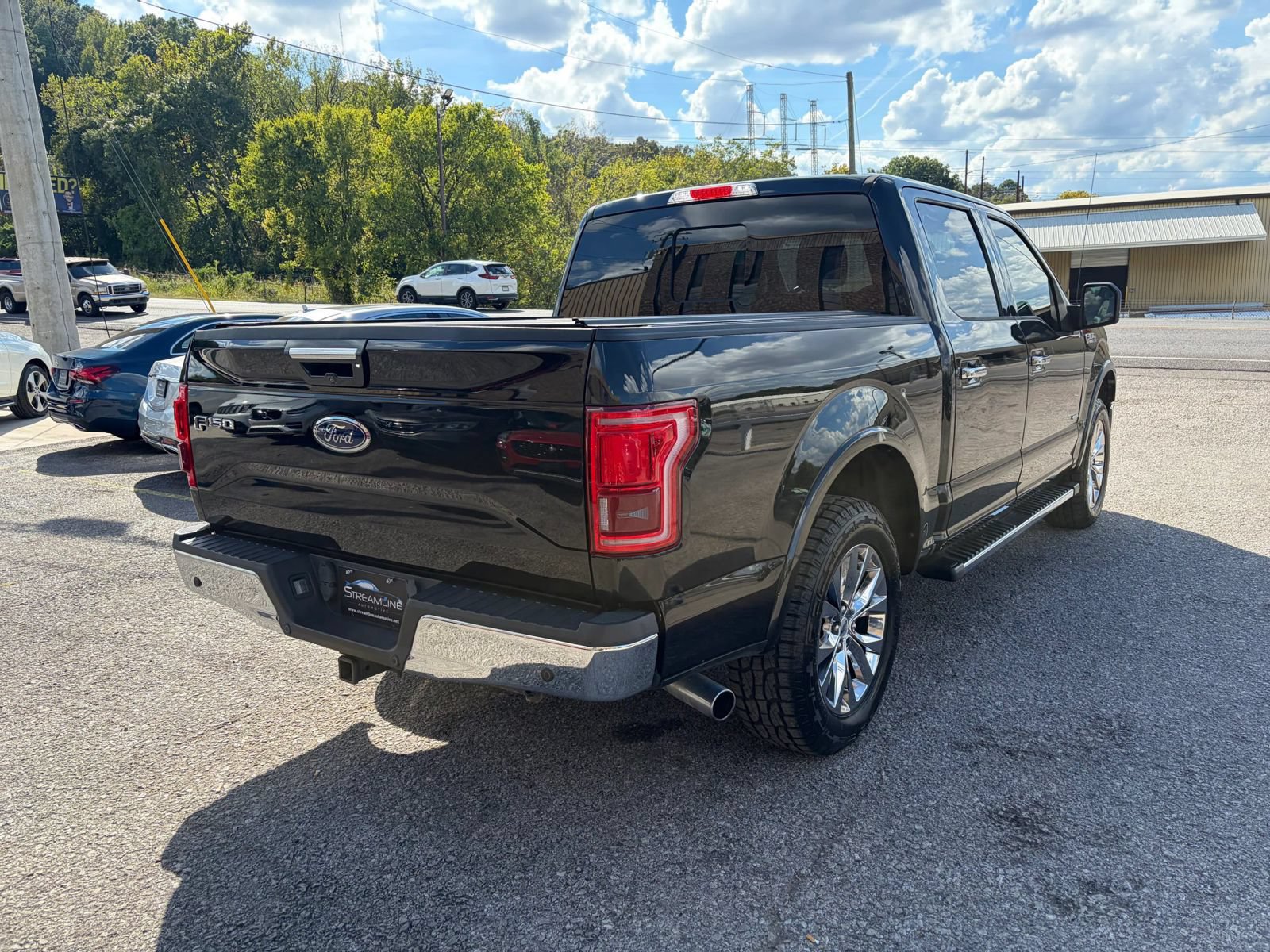 Used 2015 Ford F150 Lariat w/ Equipment Group 502A Luxury RWD image 5