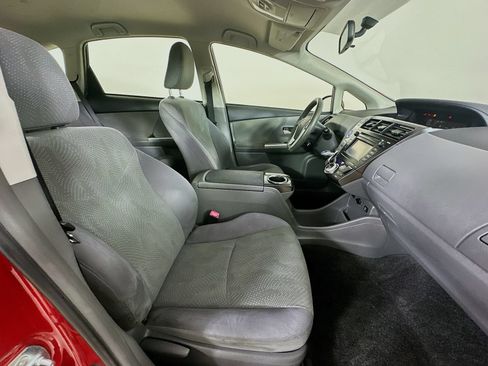 Used 2013 Toyota Prius V Three FWD image 39