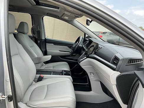 Used 2019 Honda Odyssey EX-L image 11