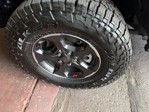 Used 2022 Jeep Gladiator Rubicon w/ LED Lighting Group image 46