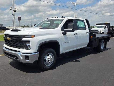 New 2026 Chevrolet Silverado 3500 W/T AWD/4WD image 7