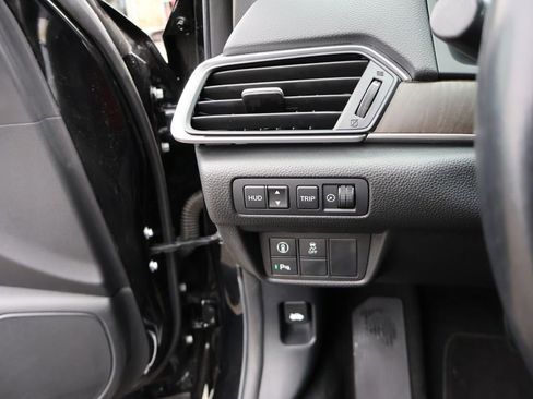 Certified 2021 Honda Accord Touring image 29