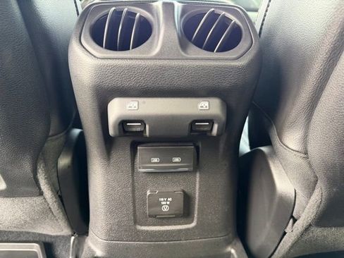 Used 2021 Jeep Wrangler Unlimited Rubicon w/ Trailer Tow Package image 22