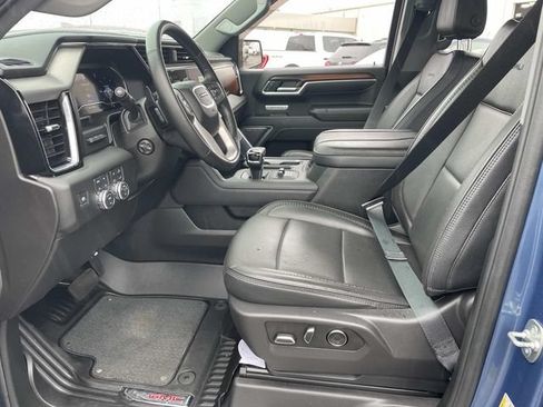 Used 2025 GMC Sierra 1500 Denali w/ Technology Package AWD/4WD image 18