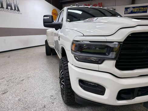 Used 2024 RAM 3500 Laramie w/ Night Edition AWD/4WD image 14