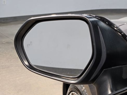 Used 2021 Toyota Corolla XSE w/ Carpet Mat Package (TMS) image 22