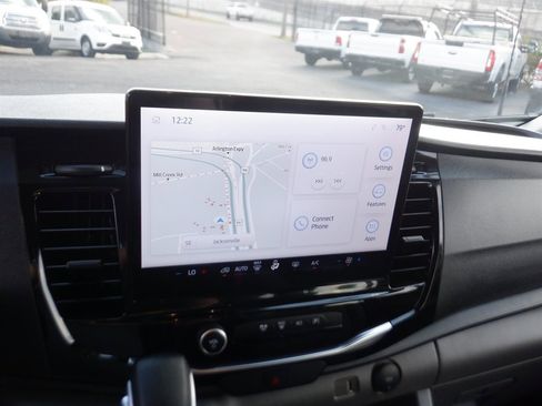 Used 2023 Ford Transit 350 XLT image 15