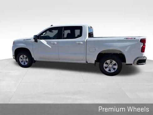 Used 2025 Chevrolet Silverado 1500 LT w/ Work Truck Package image 10