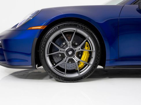 Used 2022 Porsche 911 GT3 image 10