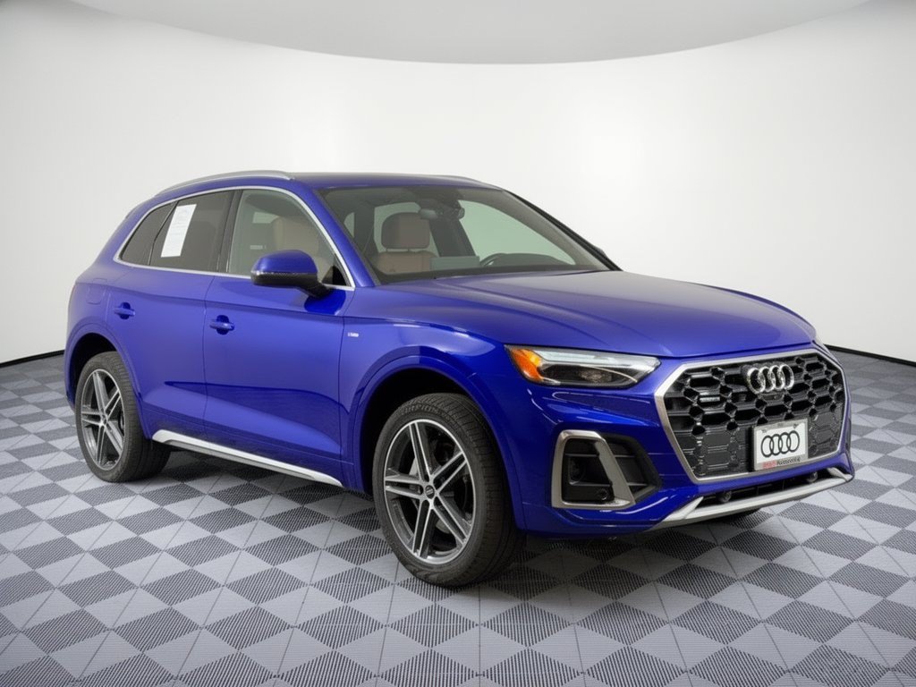 Used 2023 Audi Q5 e Premium Plus w/ Premium Plus Package AWD/4WD image 7