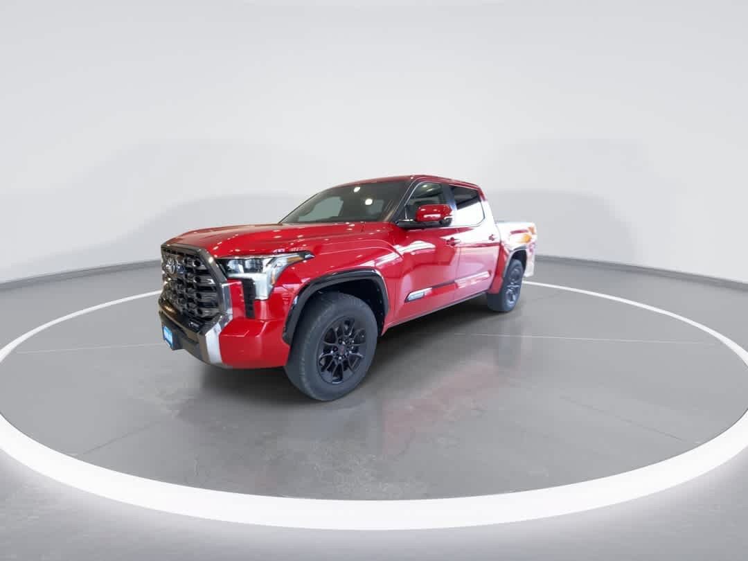 Used 2024 Toyota Tundra Platinum AWD/4WD image 4