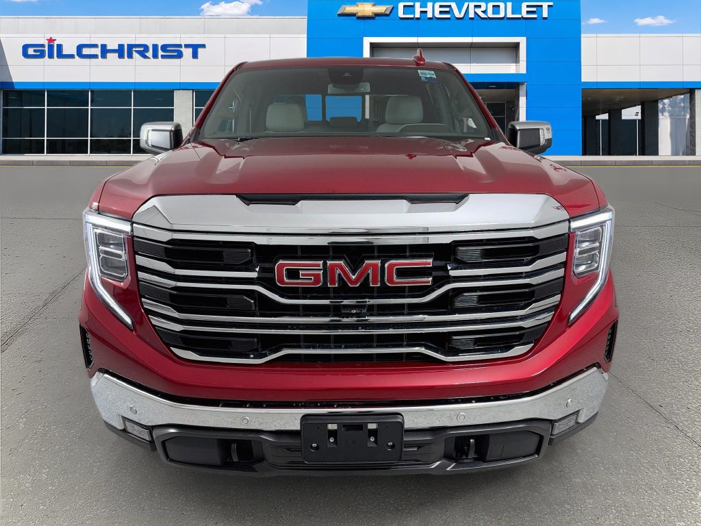 Used 2023 GMC Sierra 1500 SLT w/ SLT Premium Plus Package AWD/4WD image 3