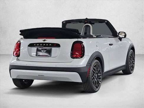 Used 2026 MINI Cooper S FWD image 5