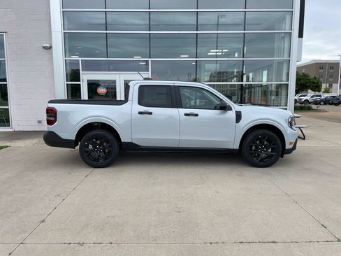 New 2026 Ford Maverick XLT w/ Equipment Group 301A AWD/4WD image 4