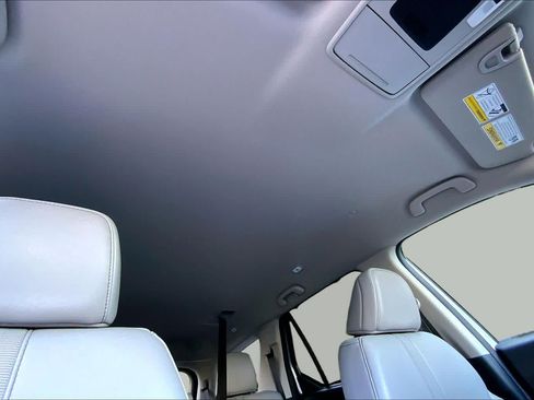Used 2024 Honda Pilot EX-L image 14
