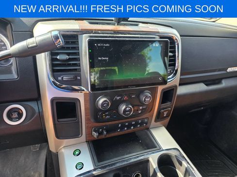Used 2015 RAM 2500 Laramie RWD image 10