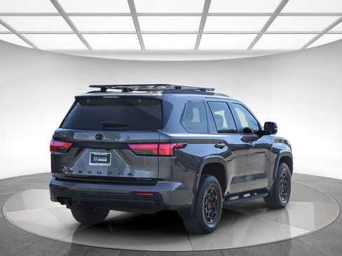 Used 2025 Toyota Sequoia TRD Pro AWD/4WD image 4