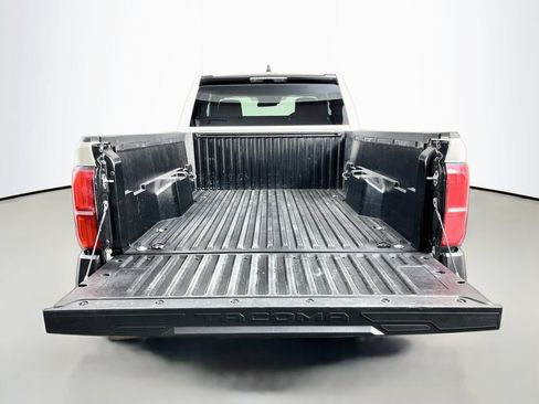 Used 2024 Toyota Tacoma SR RWD image 10