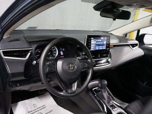 Certified 2021 Toyota Corolla LE FWD image 11