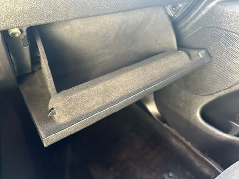 Used 2022 Dodge Durango SXT image 16