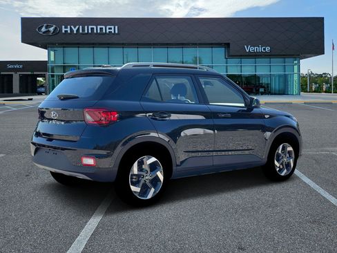 New 2026 Hyundai Venue SEL FWD image 27