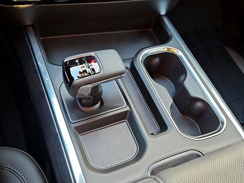 New 2026 Chevrolet Silverado 1500 LTZ w/ LTZ Convenience Package II image 20