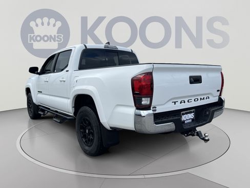 Used 2021 Toyota Tacoma SR5 w/ Blackout Package (TMS) RWD image 4