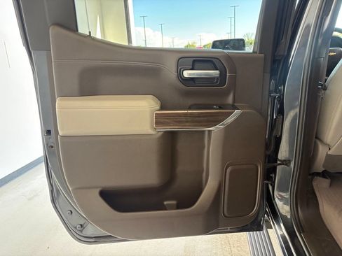 Used 2022 Chevrolet Silverado 1500 LT AWD/4WD image 33
