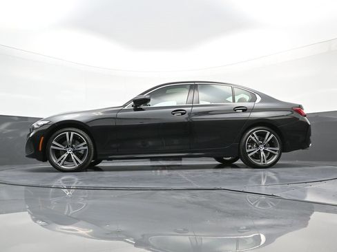 Used 2024 BMW 330i xDrive Sedan w/ Premium Package image 25