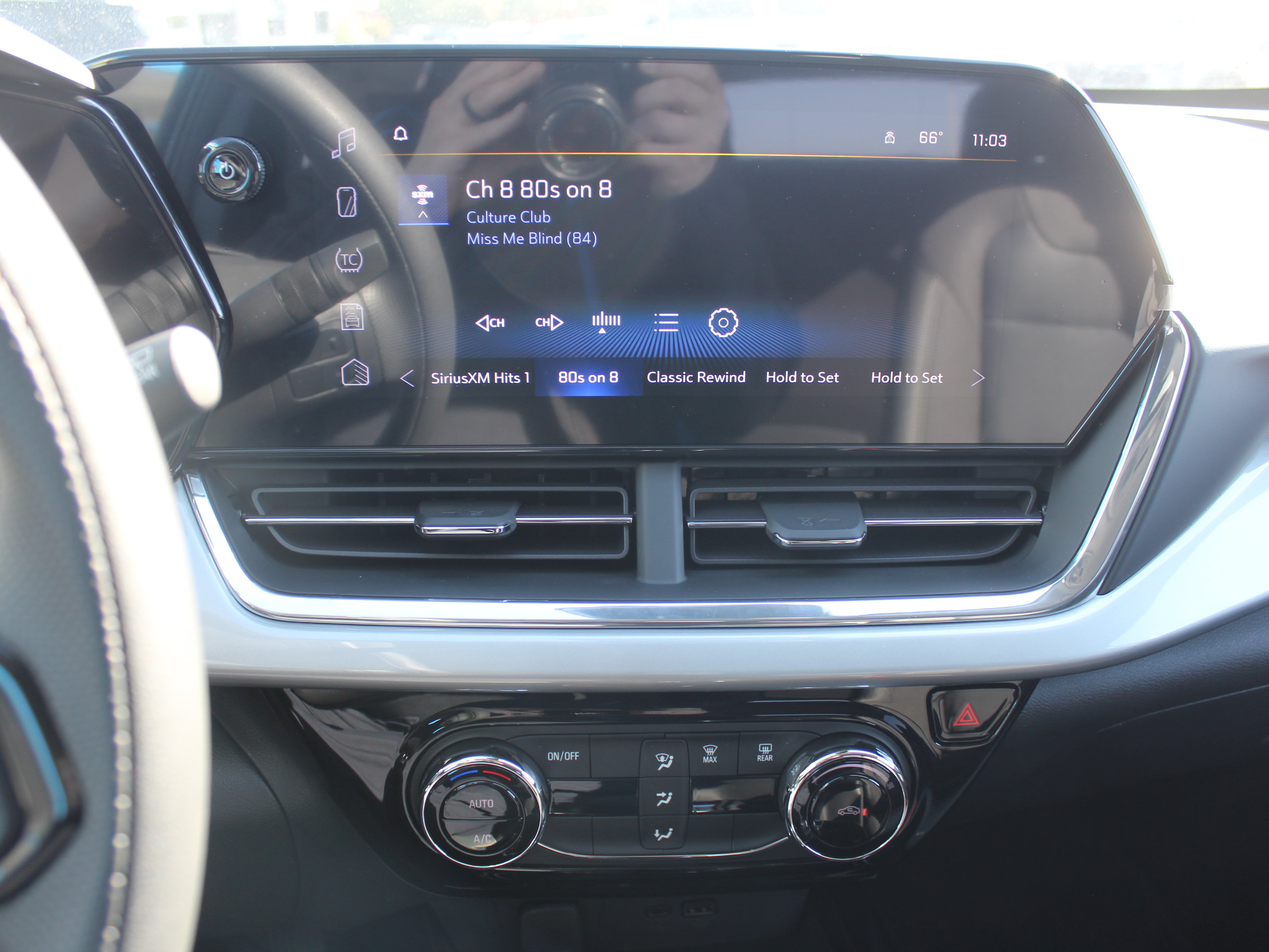 New 2026 Chevrolet Trax LT FWD image 15