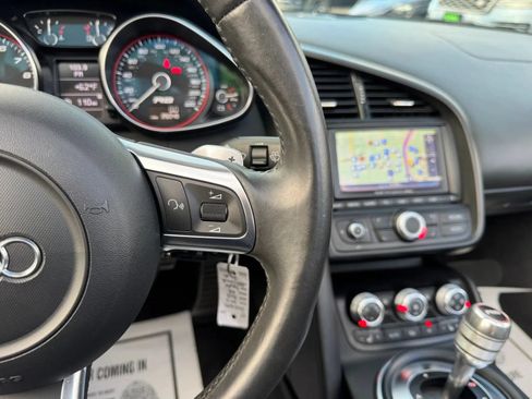 Used 2011 Audi R8 V10 AWD/4WD image 28