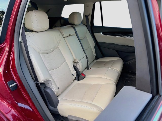 Used 2020 Cadillac XT6 Premium Luxury AWD/4WD image 22