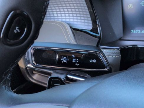 Used 2025 Lincoln Corsair FWD image 27