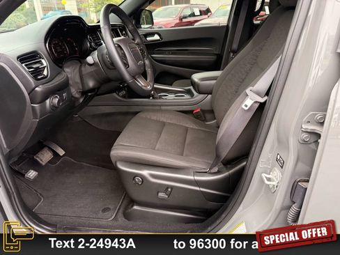 Used 2024 Dodge Durango SXT w/ Trailer Tow Group IV AWD/4WD image 13