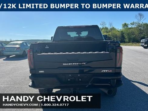 Certified 2024 GMC Sierra 2500 AT4 AWD/4WD image 7