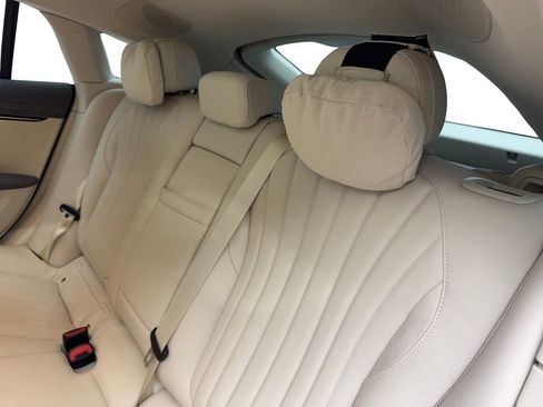 Used 2022 Mercedes-Benz EQS 450+ Sedan image 32