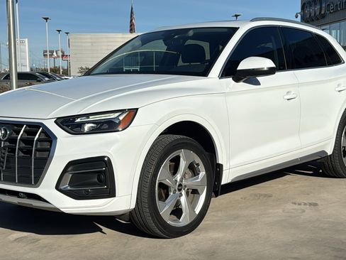 Used 2021 Audi Q5 2.0T Premium Plus image 3