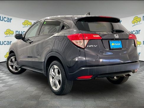 Used 2017 Honda HR-V EX image 4