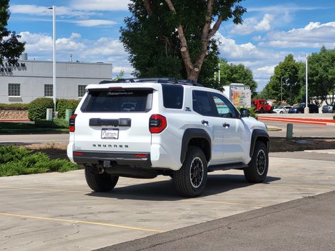 Used 2026 Toyota 4Runner TRD Off-Road Premium AWD/4WD image 4