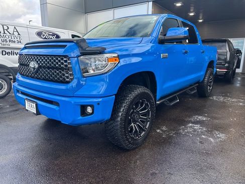 Used 2021 Toyota Tundra Platinum image 1